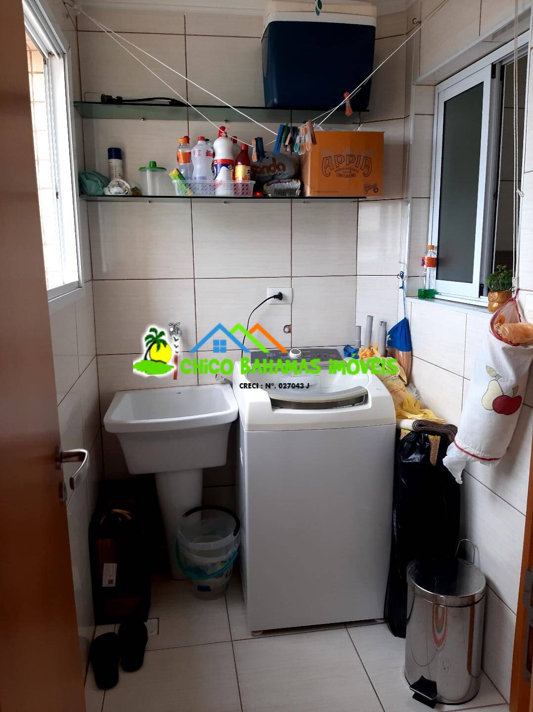 Apartamento à venda com 2 quartos, 84m² - Foto 2