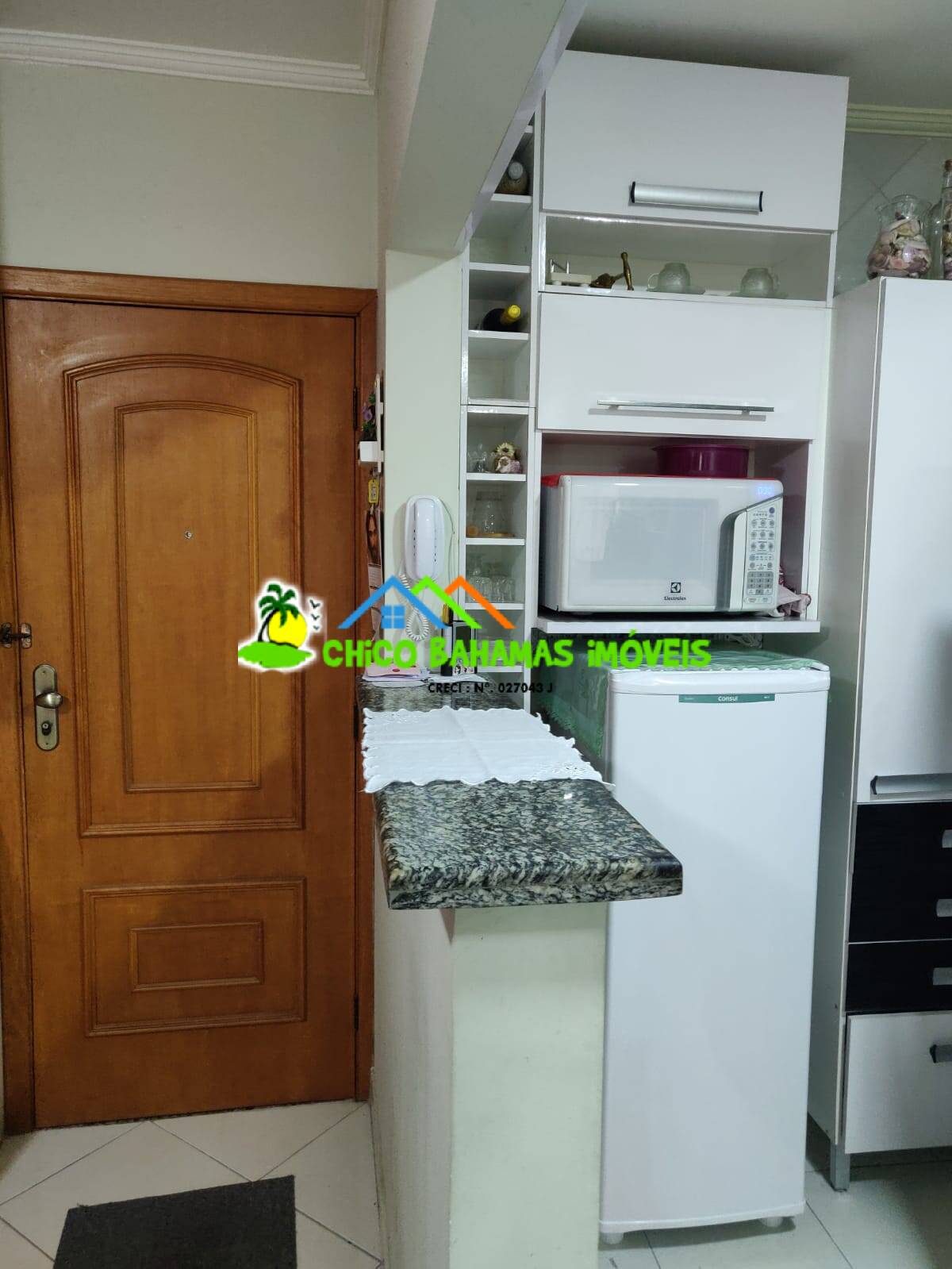 Apartamento à venda com 1 quarto, 50m² - Foto 8