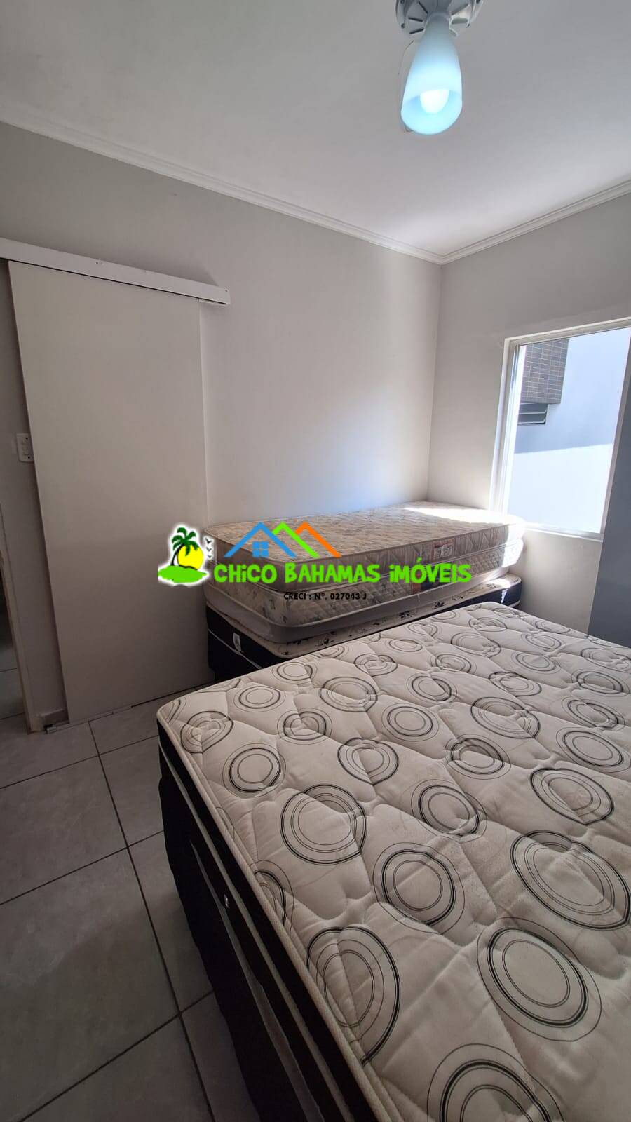 Apartamento à venda com 1 quarto, 45m² - Foto 9